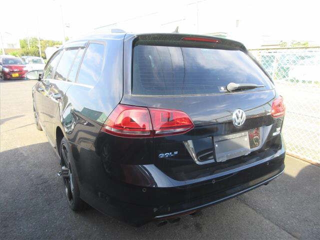 VOLKSWAGEN GOLF VARIANT
