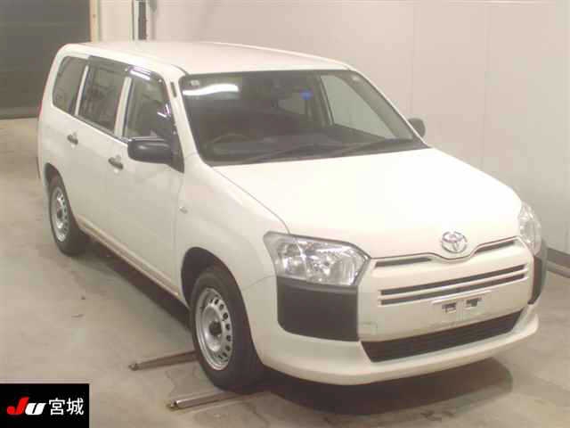 TOYOTA SUCCEED VAN