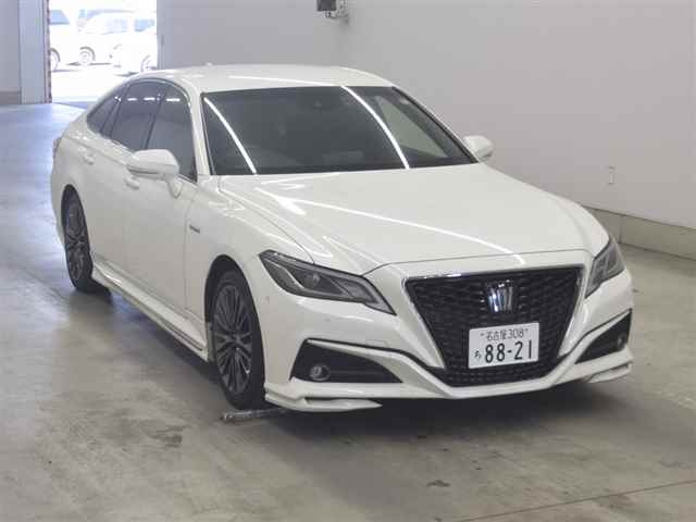 TOYOTA CROWN HYBRID