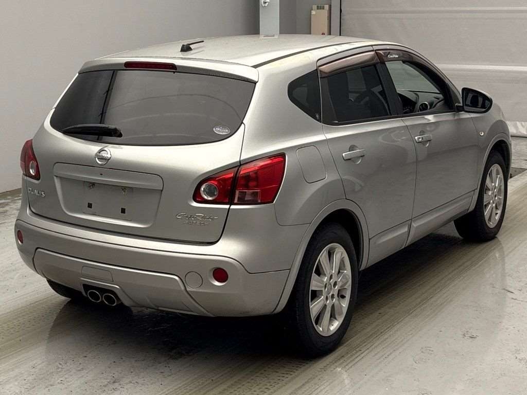NISSAN DUALIS