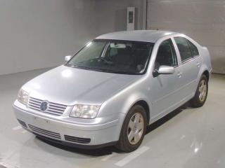 VOLKSWAGEN BORA