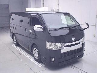 TOYOTA REGIUS ACE