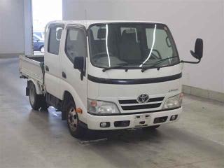 TOYOTA DYNA