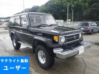 TOYOTA LAND CRUISER 70