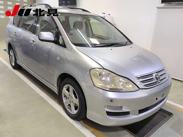 TOYOTA IPSUM