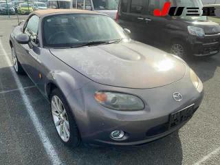 MAZDA ROADSTER