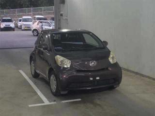 TOYOTA IQ