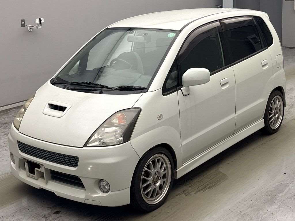 SUZUKI MRWAGON