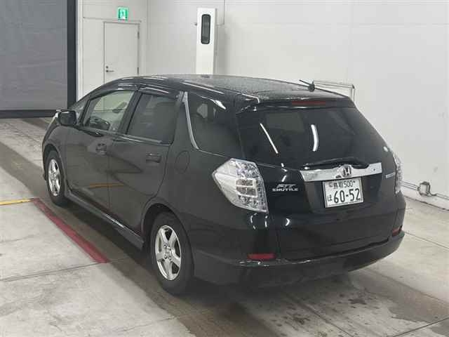 HONDA FIT SHUTTLE HYBRID