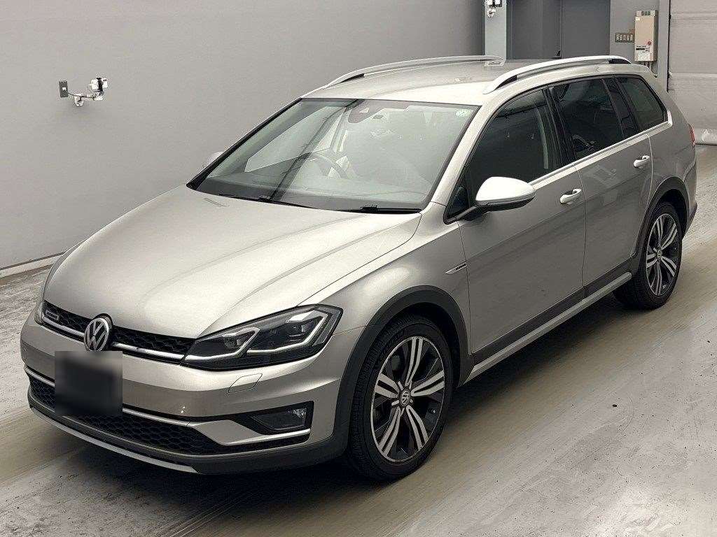 VOLKSWAGEN GOLF ALLTRACK