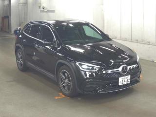 MERCEDES BENZ GLA