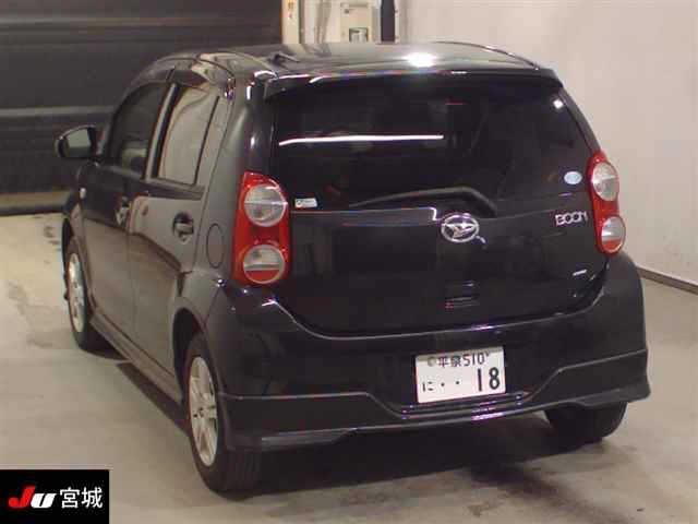 DAIHATSU BOON
