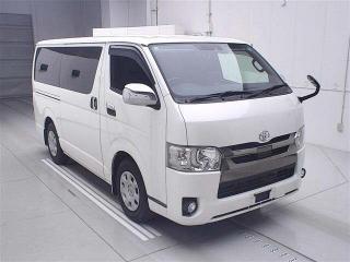 TOYOTA REGIUS ACE