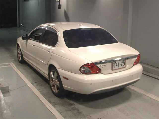 JAGUAR X TYPE