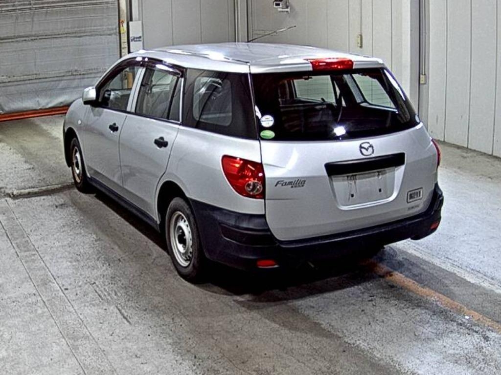 MAZDA FAMILIA VAN
