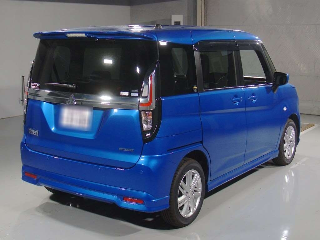 MITSUBISHI DELICA D:2