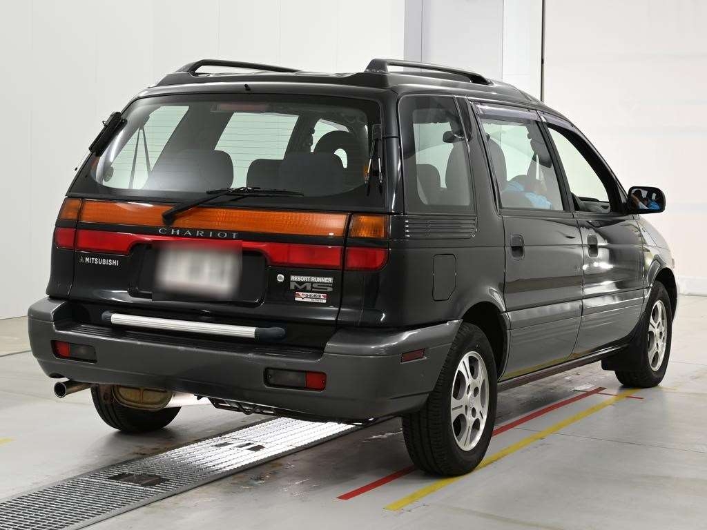 MITSUBISHI CHARIOT