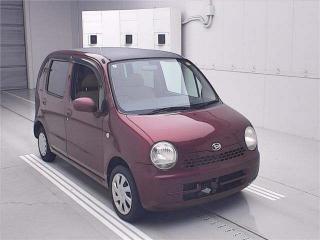 DAIHATSU MOVE LATTE