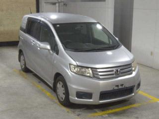 HONDA FREED SPIKE