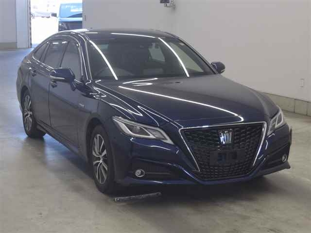 TOYOTA CROWN HYBRID