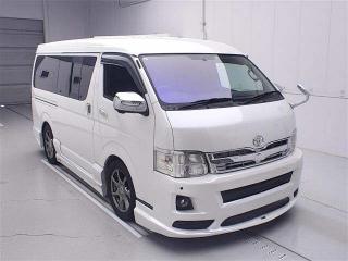 TOYOTA REGIUS ACE