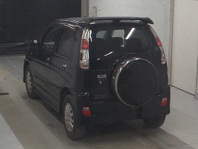 DAIHATSU TERIOS KID
