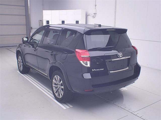 TOYOTA VANGUARD