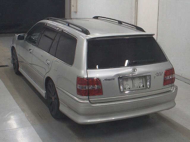 TOYOTA CROWN ESTATE