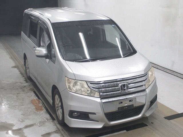 HONDA STEPWGN SPADA