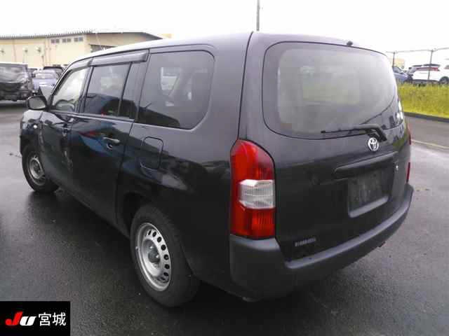 TOYOTA SUCCEED VAN