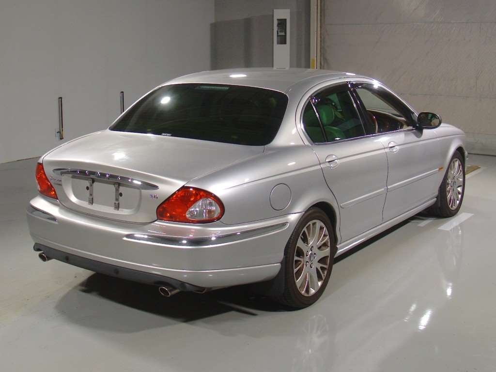 JAGUAR X TYPE