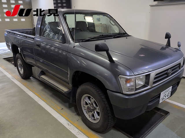 TOYOTA HILUX PICK UP
