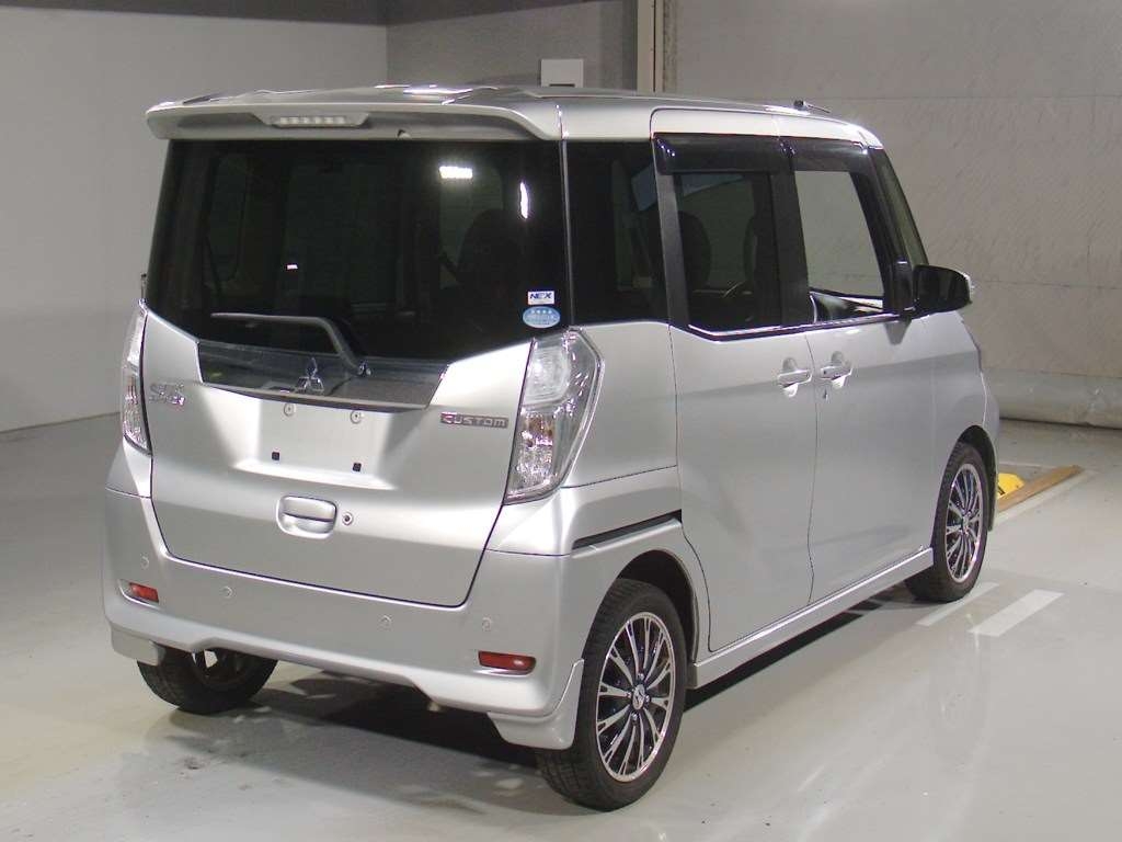 MITSUBISHI EK SPACE CUSTOM