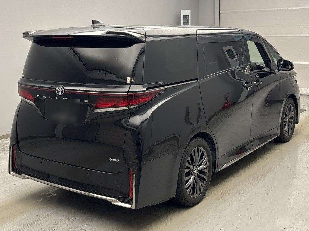 TOYOTA VELLFIRE HYBRID