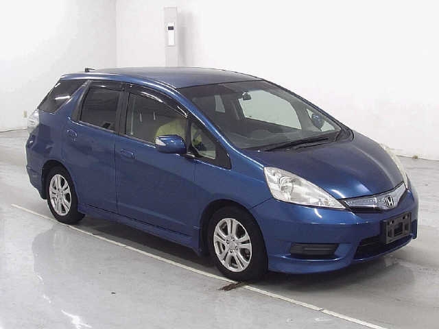 HONDA FIT SHUTTLE HYBRID