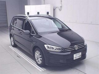 VOLKSWAGEN GOLF TOURAN