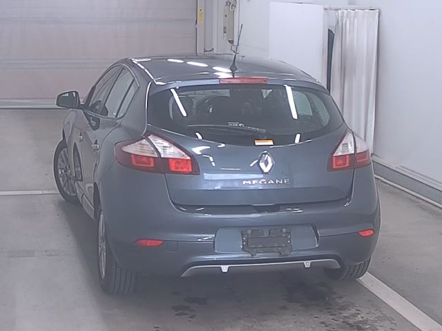 RENAULT MEGANE