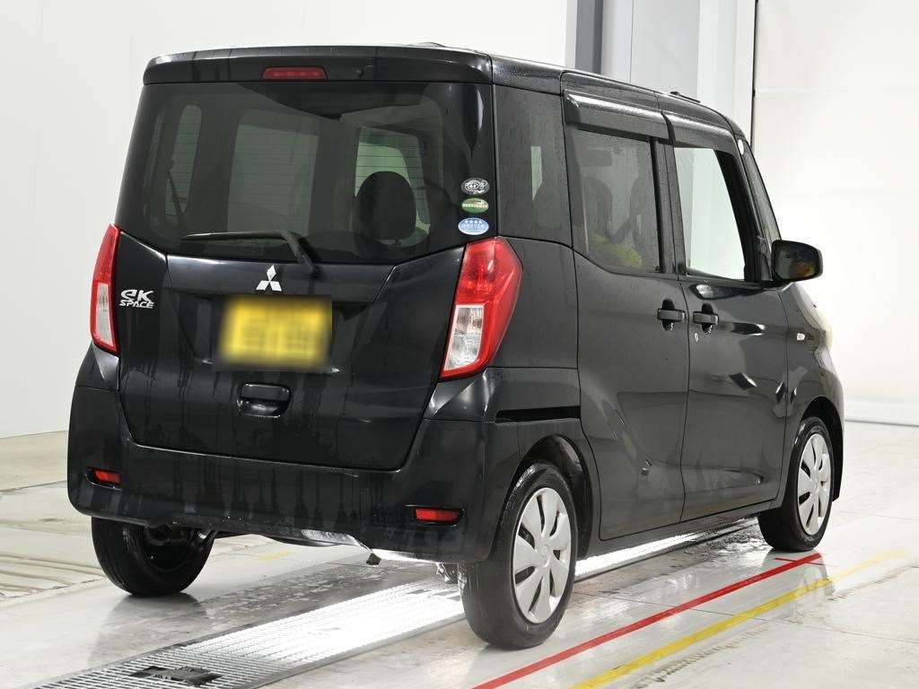 MITSUBISHI EK SPACE