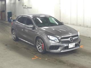 MERCEDES BENZ AMG GLA