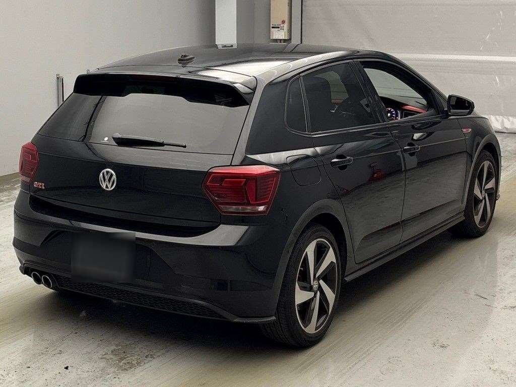 VOLKSWAGEN POLO GTI
