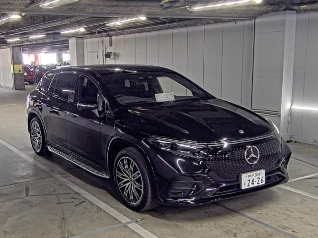 MERCEDES BENZ EQS SUV