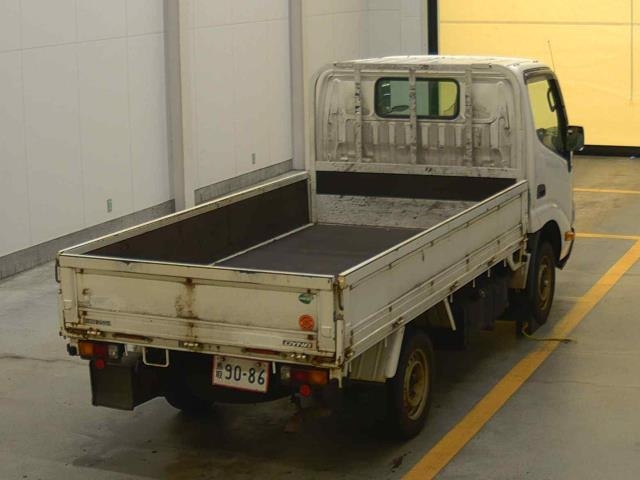 TOYOTA DYNA