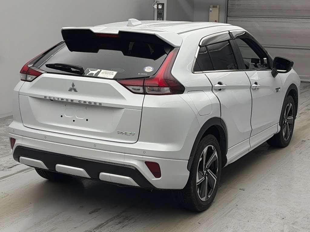 MITSUBISHI ECLIPSE CROSS PHEV