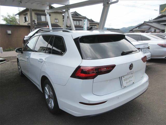 VOLKSWAGEN GOLF VARIANT