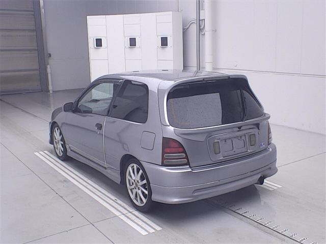 TOYOTA STARLET