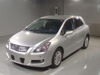 TOYOTA BLADE