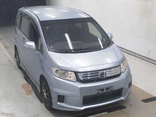 HONDA FREED SPIKE