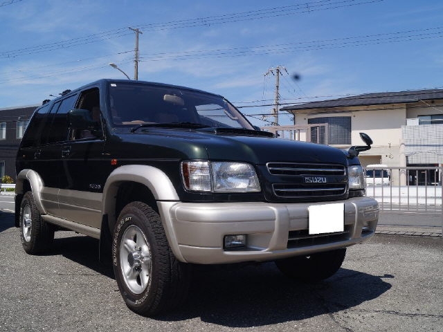 ISUZU BIGHORN