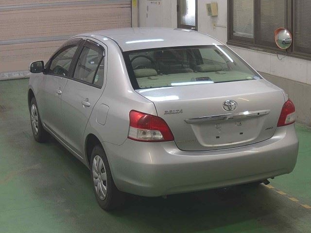 TOYOTA BELTA