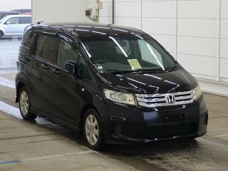 HONDA FREED SPIKE